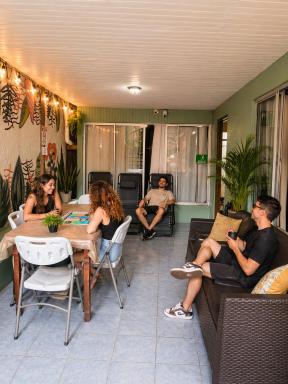 Alpha Arenal Hostel - Housity