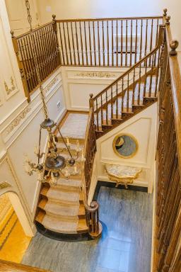 Monsey mansion - Housity
