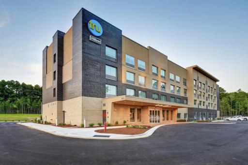Tru By Hilton Raleigh Durham Airport - Housity