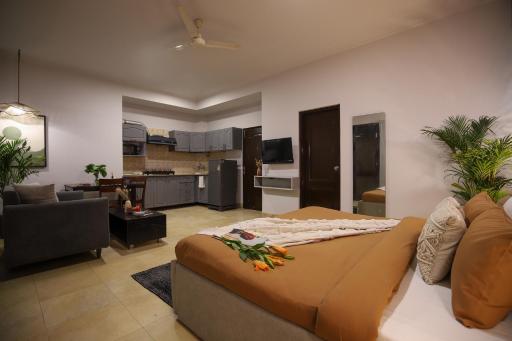 BedChambers Serviced Apartments, Sushant Lok - Housity