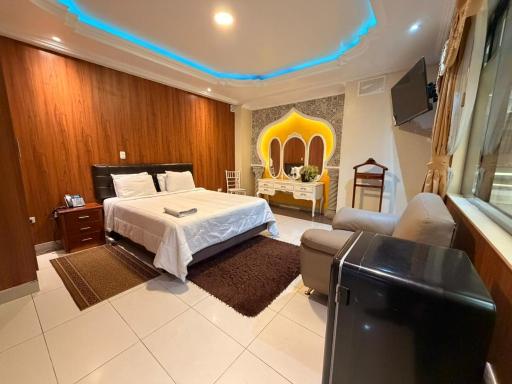 HOTEL TROYA - Housity