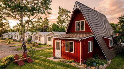 Jacobson's Cottages - Housity