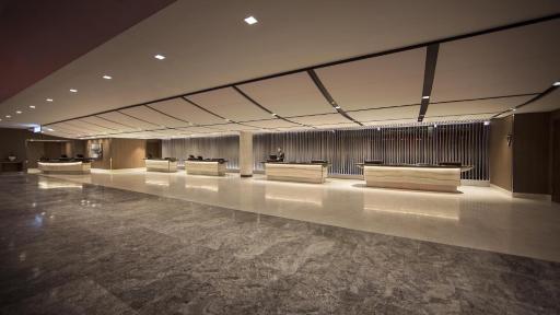 Hyatt Regency Chicago - Housity