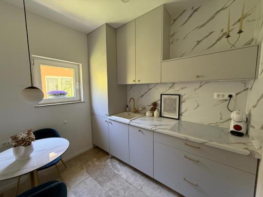 Villa Tamara with garden and river view - free private parking - garage - Housity