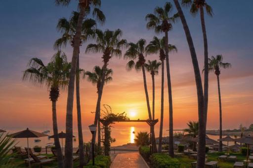 Cavo Maris Beach Hotel - Housity