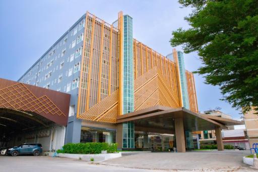 Le Srivaree Suvarnabhumi Airport Hotel - Housity