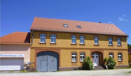 großes Apartment mit Garten - 4 km bis zum Strand - Housity