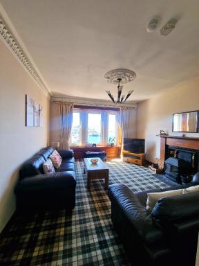 McCaig's Tower Apartment - Housity