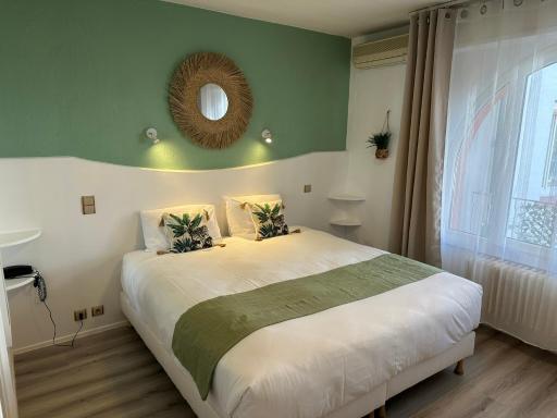 Hotel Chiffre - Housity