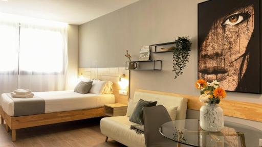 GLOBAL Apartments & Rooms - Housity
