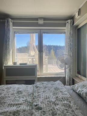 An entire floor in a beautiful villa, close to Arlanda Airport - Housity
