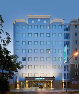 Hotel 81 Gold - Housity