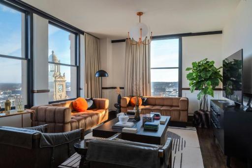 Surety Hotel - Housity