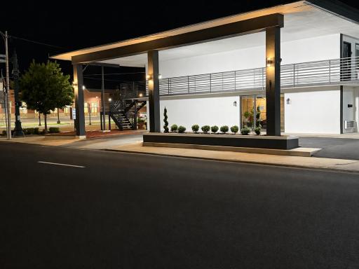The Parker Lodge Fort Smith - Housity