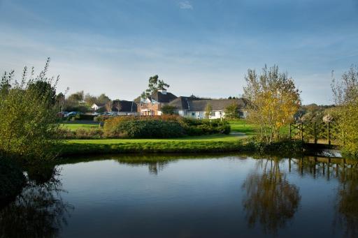 Sandford Springs Hotel and Golf Club - Housity