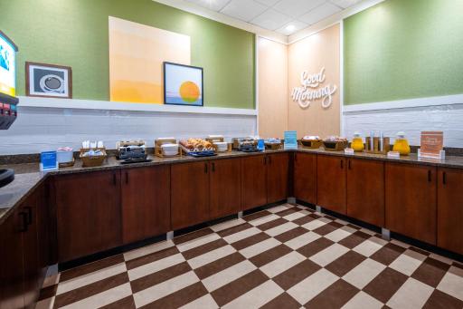 Sleep Inn & Suites - Housity