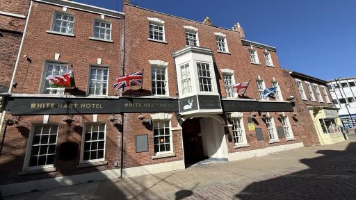 White Hart Hotel - Housity