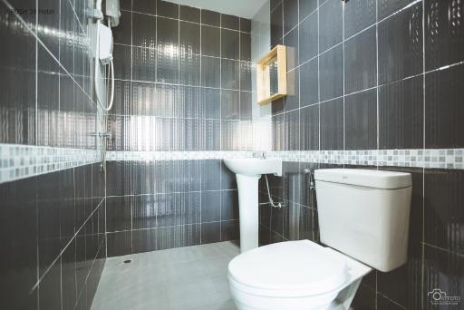 POSH 39 - Housity