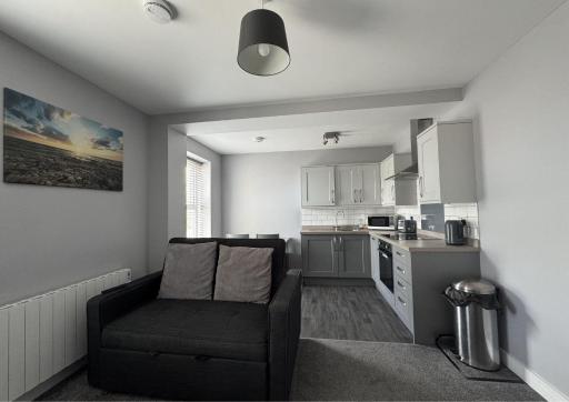 Beautiful 4 Berth Seaside Apartment In Great Yarmouth, Norfolk Ref 99006S - Housity