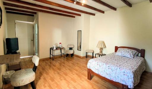 ENHEBRA HOUSE - Housity