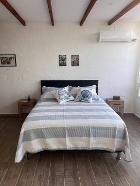 Beachfront Puerto Beach House - Housity