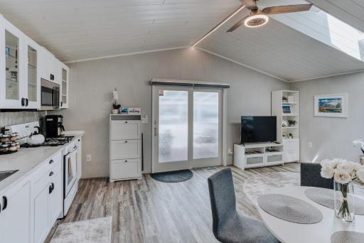 Modern & Cozy stand-alone apartment - perfect stay - Housity