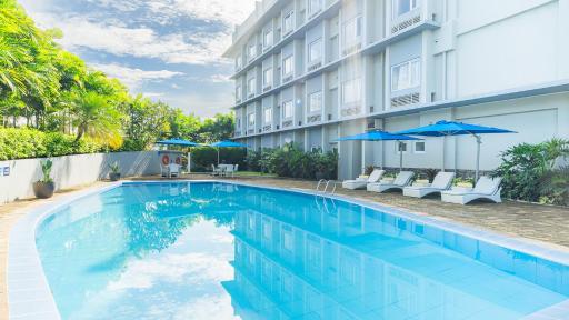 Microtel Inn & Suites by Wyndham San Fernando - Housity