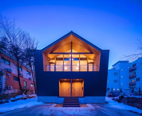 Hakuba White Fox Chalet - Housity