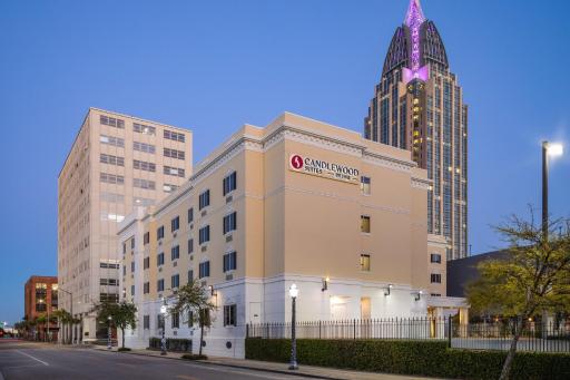 Candlewood Suites Mobile-Downtown, an IHG Hotel - Housity