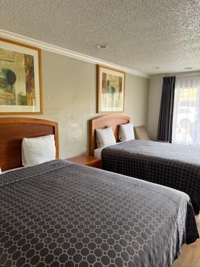 National Inn Garden Grove - Housity