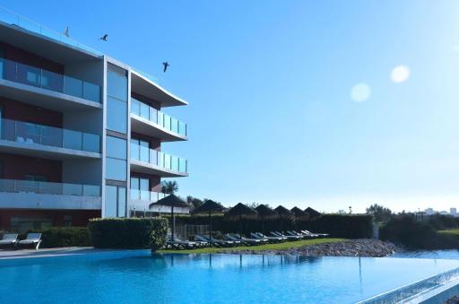 Agua Hotels Riverside - Housity