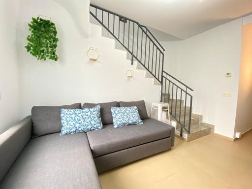 Family Apartment near Metro Blue Line - Housity