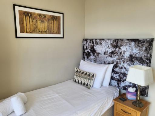Old Kings Head - Housity
