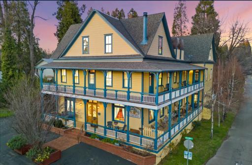 American River Inn - Housity