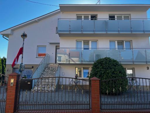 Fala Dziwnow - Housity