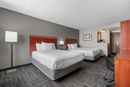 Canad Inns Destination Center Grand Forks - Housity