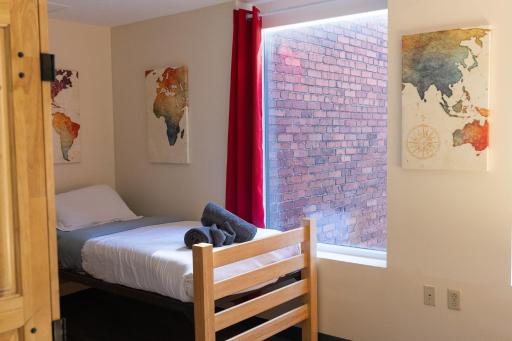 Stay Pittsburgh - Housity