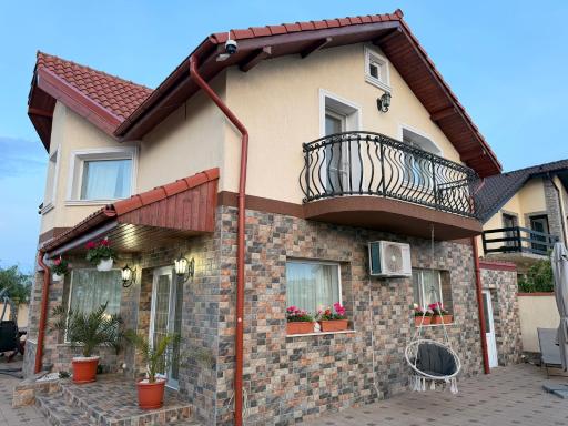 Nistor House-Delta Retreat - Housity