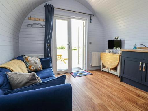 Honeypot Hideaways Luxury Glamping - Exclusively for Adults - Housity