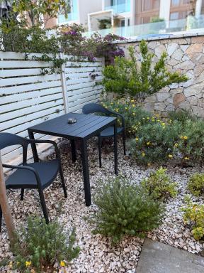 Green Coast Apartment - Housity