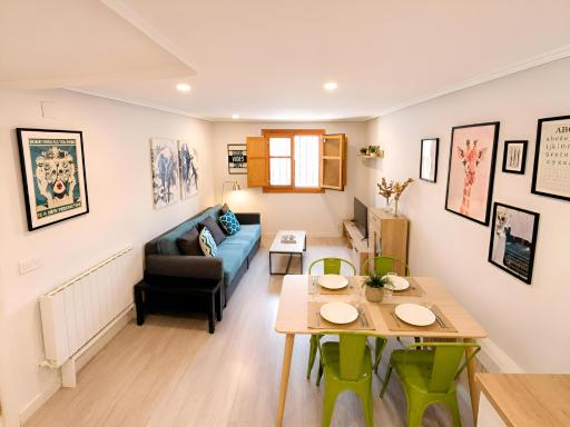 Apartamento moderno y tranquilo junto a la Catedral - Hizvo
