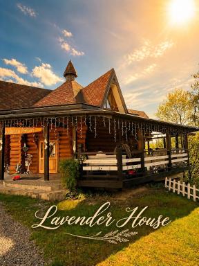 Lavender House - Housity
