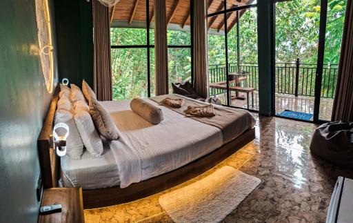 Nice View Guest House & Restaurant - Housity