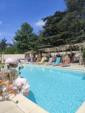 Ile des Plaisirs - Loveroom Épicée et Plaisirs Tropicaux - Housity