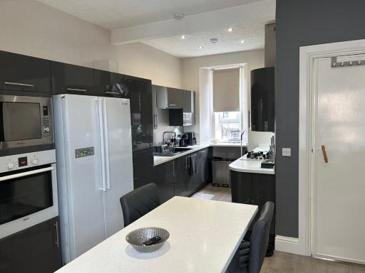 Travel Proud Dunrobin Apartment Ayr - Housity