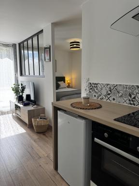 Studio24 - Housity