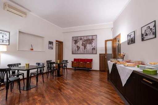 Room & Breakfast D'Annunzio - Housity