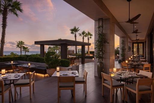 Amara - Sea Your Only View™ - Housity