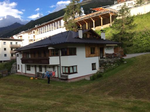 Haus Romana - Housity