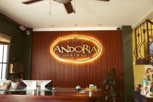 Hotel Andoria - Housity
